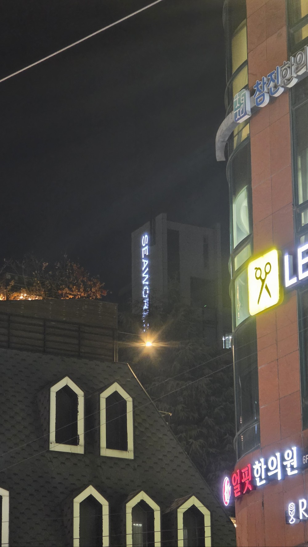 44e5bfe6cba400a0a6236f59d8df5ad1_1789029831_588.jpg